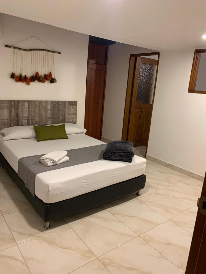 Hotel Porton Colonial Medellín Esterno foto