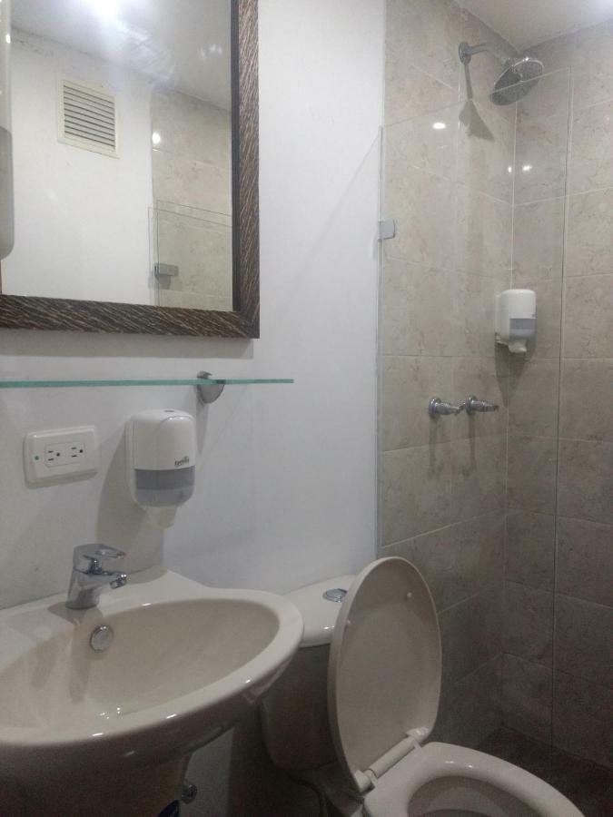 Hotel Porton Colonial Medellín Esterno foto