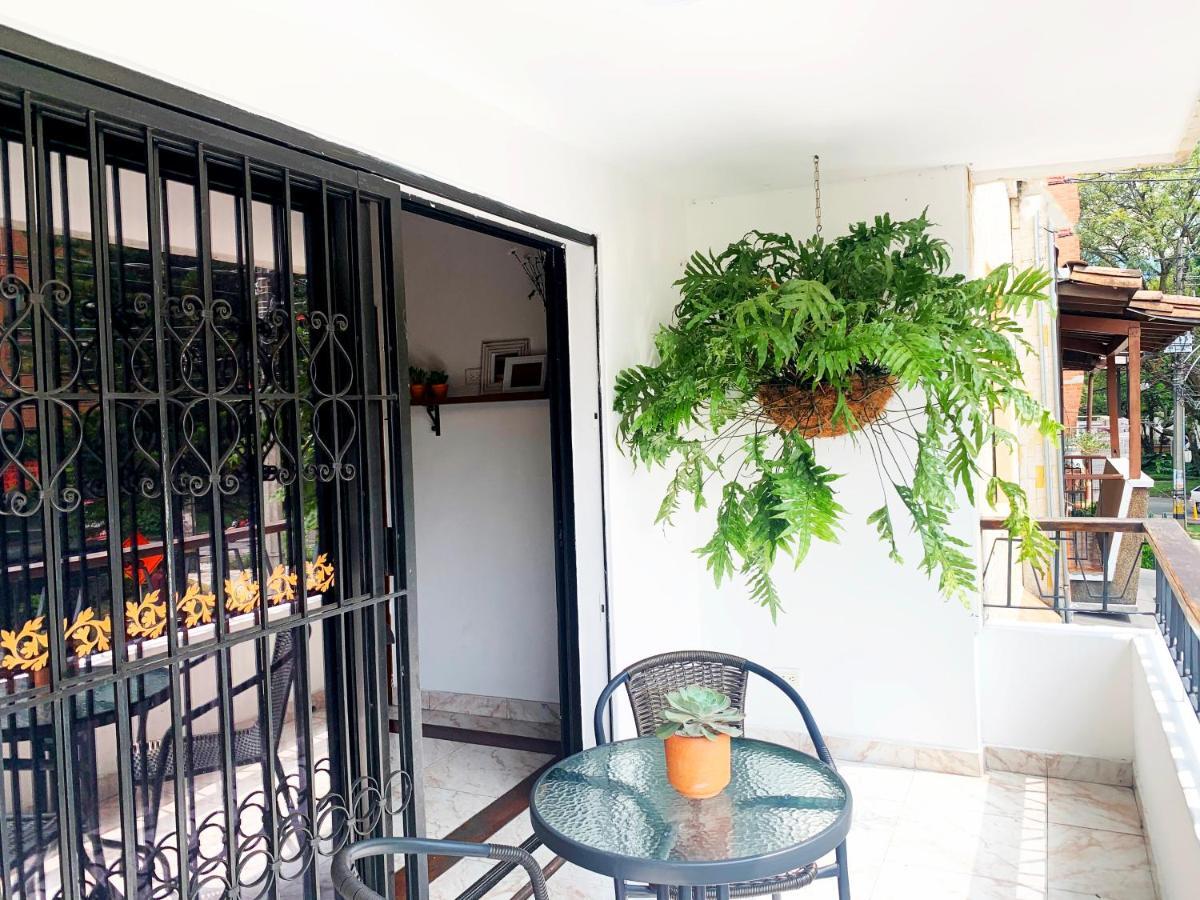 Hotel Porton Colonial Medellín Esterno foto