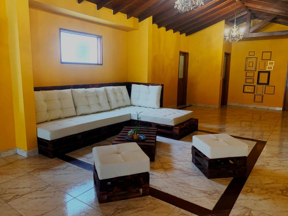 Hotel Porton Colonial Medellín Esterno foto