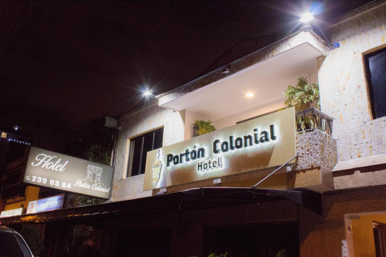 Hotel Porton Colonial Medellín Esterno foto