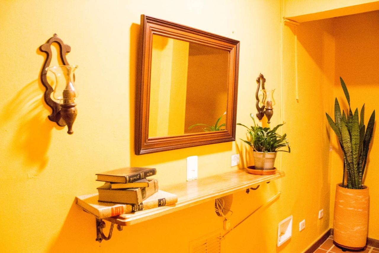 Hotel Porton Colonial Medellín Esterno foto